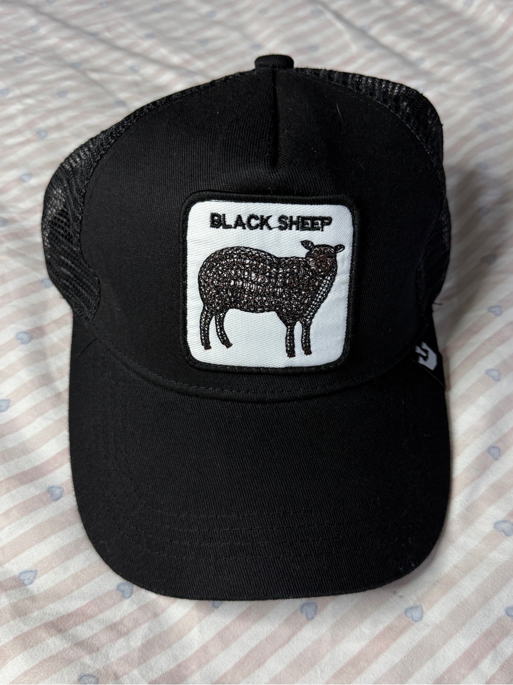 GOORIN BROS. THE FARM BLACK SHEEP TRUCKER HAT BLACK SNAPBACK